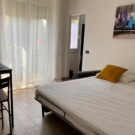 Moderno Ed Elegante Loft Con Balcone Apartment Milano Exterior foto